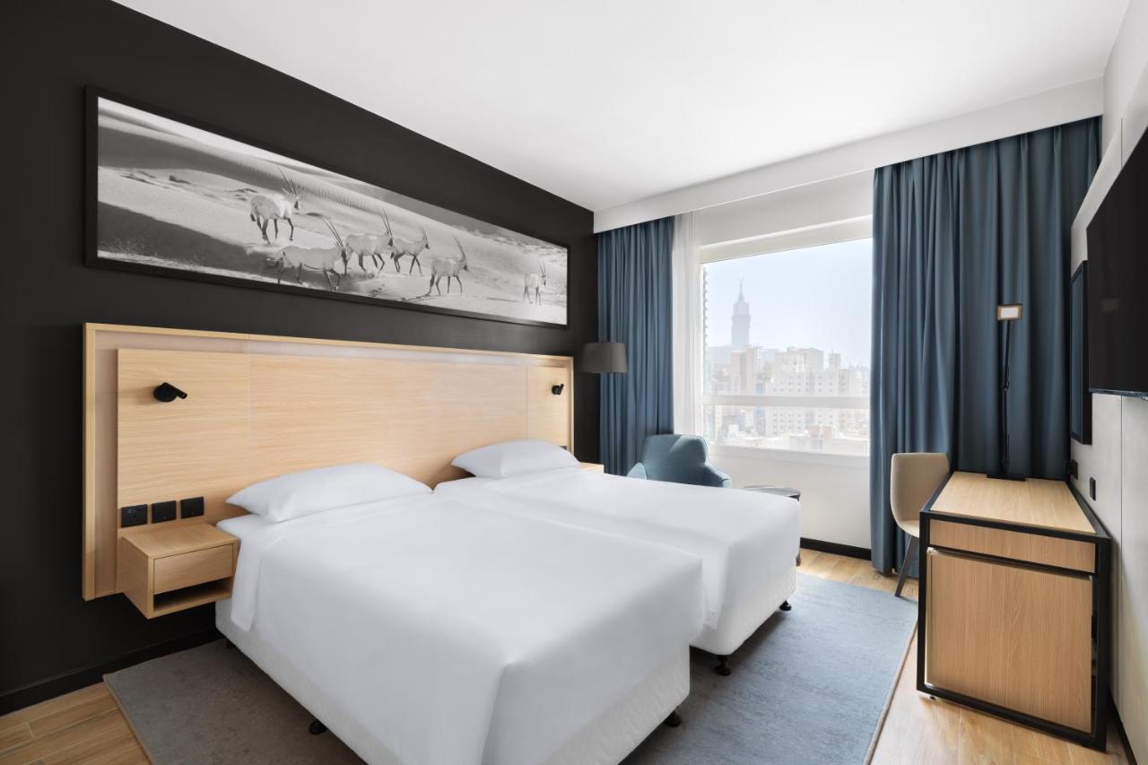Park Inn By Radisson Makkah Thakher Alsharqi Mecca Exterior photo